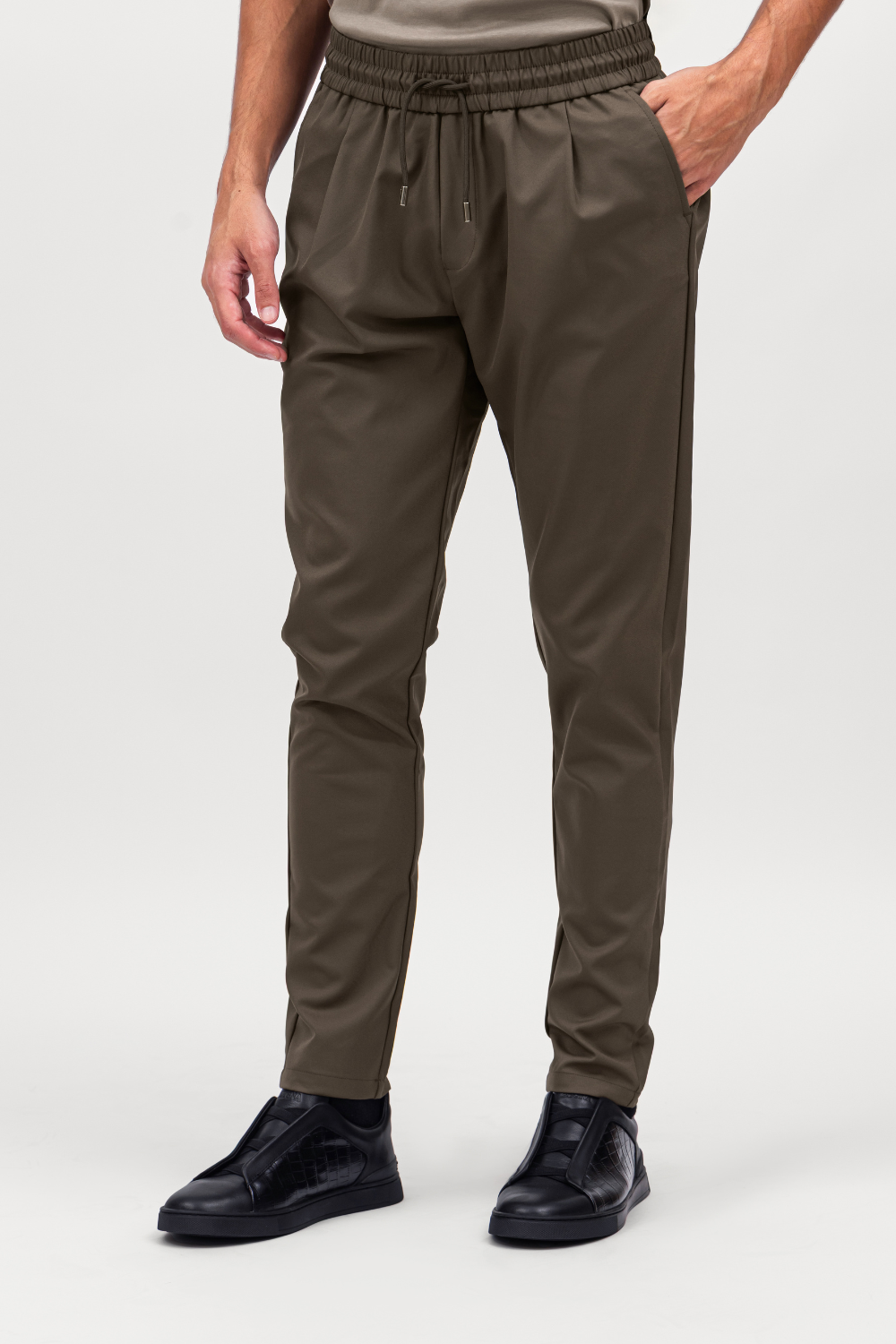 BROWN SMART TECH PANTS
