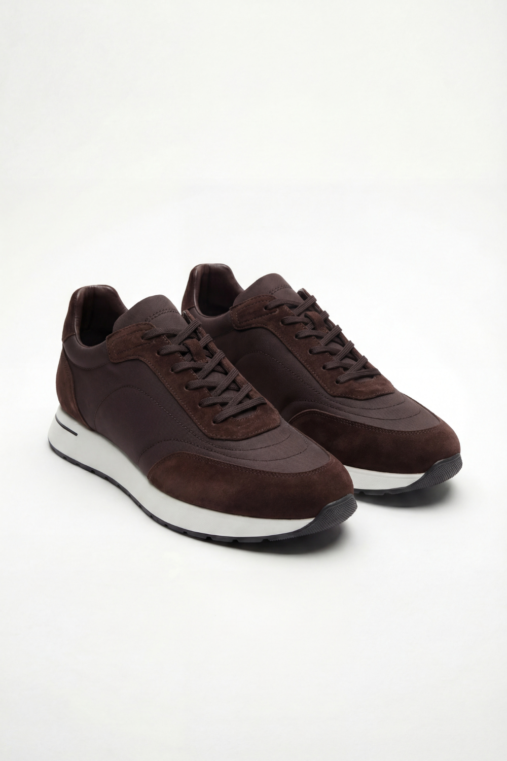 BROWN LEISURE SNEAKER